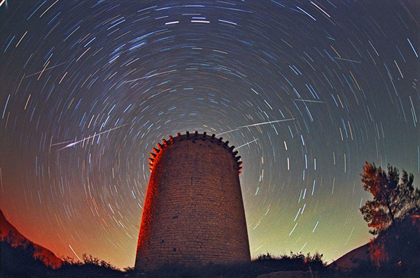 APOD 12 diciembre 2010